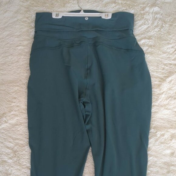 Lululemon Align Super-High-Rise Ribbed-Waist Jogger - Picture 3 of 6